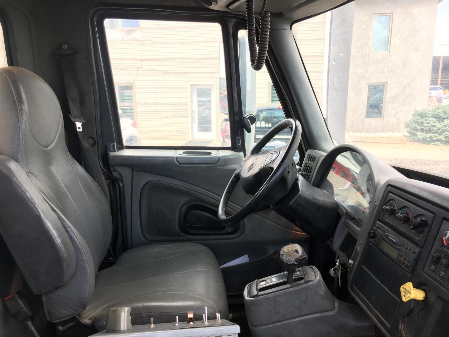 ./imagenes/INVOICE/2019/16983/CAMION INTERNATIONAL 7600 CON TRANSPORTADOR DE ALGODON  (16).JPG